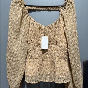 Promesa Beige Floral Blouse